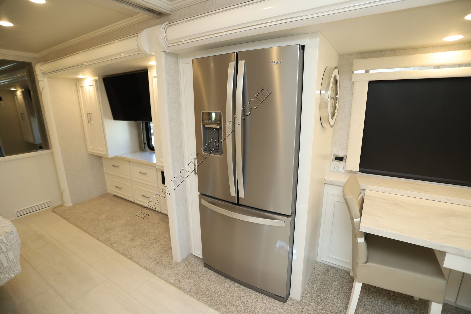 New 2025 Newmar Ventana 3809 Class A  For Sale