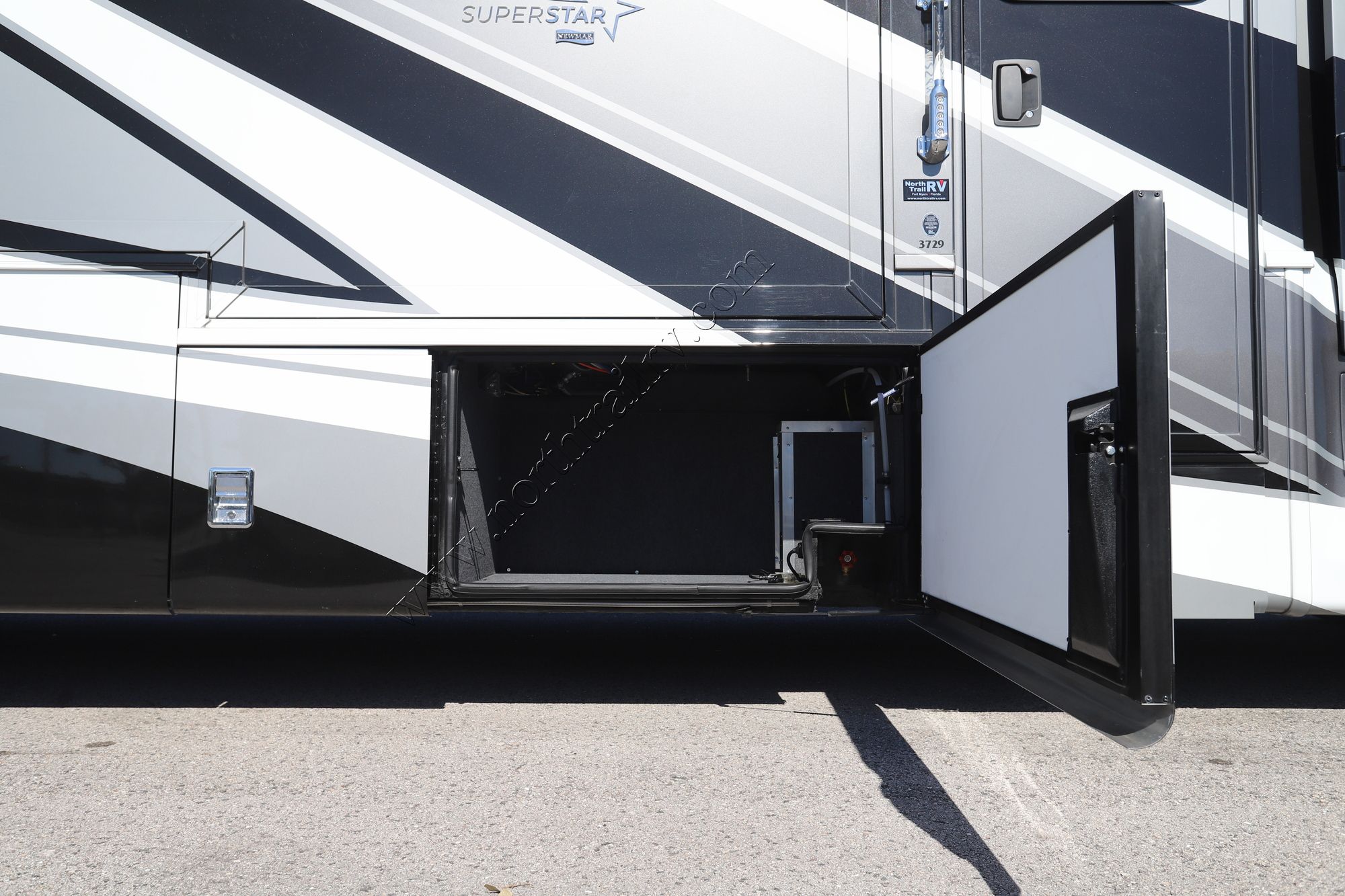 Used 2023 Newmar Super Star 3729 Super C  For Sale