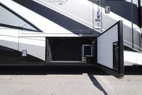 2023 Newmar Super Star 3729 Super C