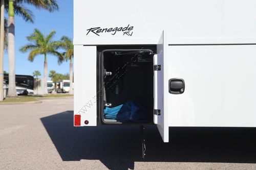 2025 Renegade Rv Classic 45CMR Super C