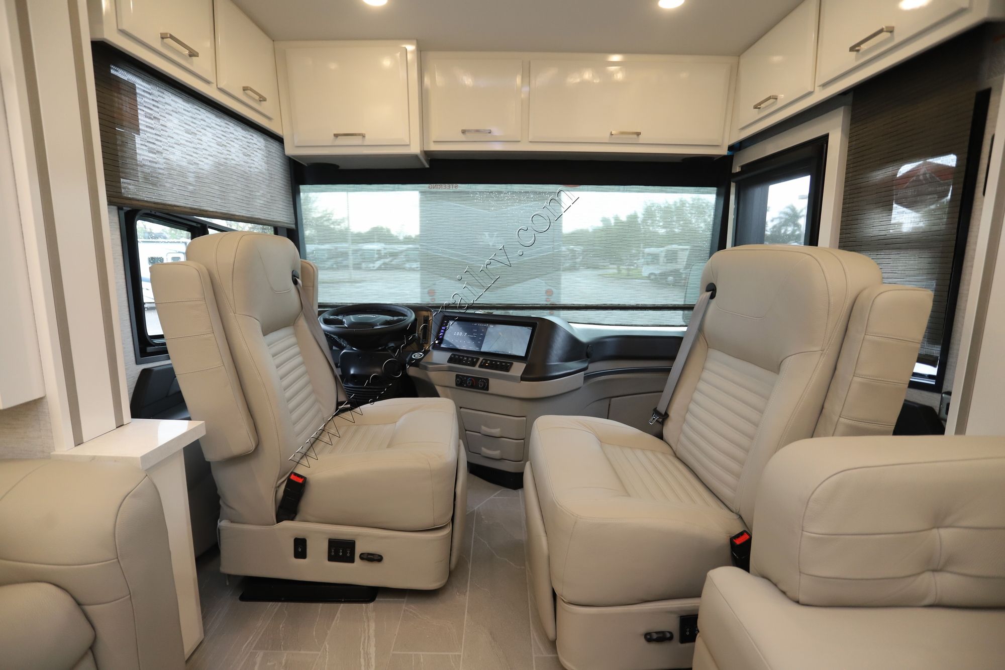 New 2025 Newmar New Aire 3547 Class A  For Sale