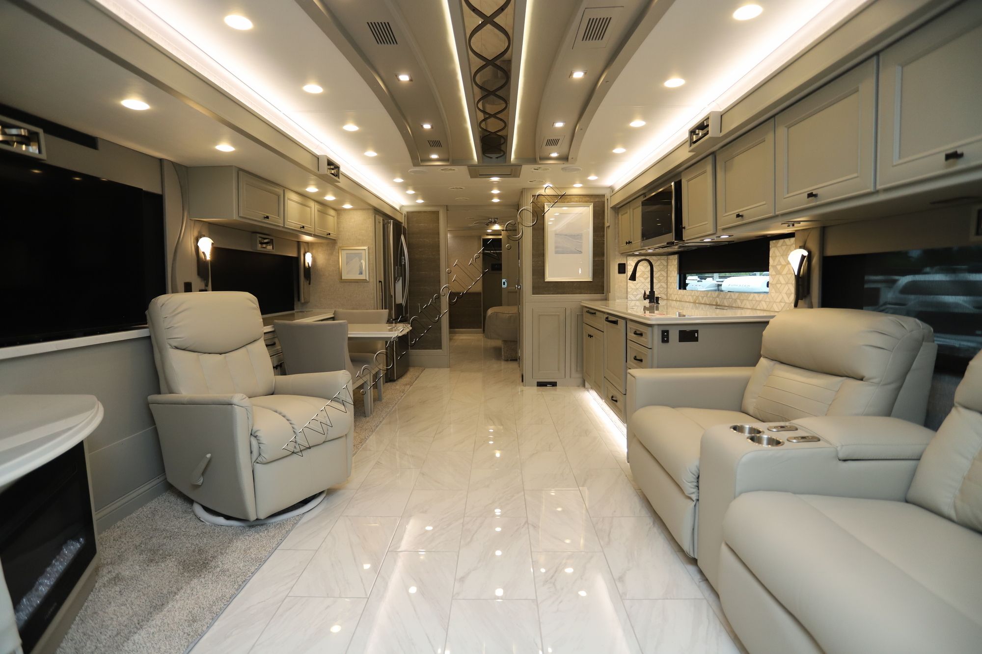 New 2025 Tiffin Motor Homes Phaeton 44OH Class A  For Sale