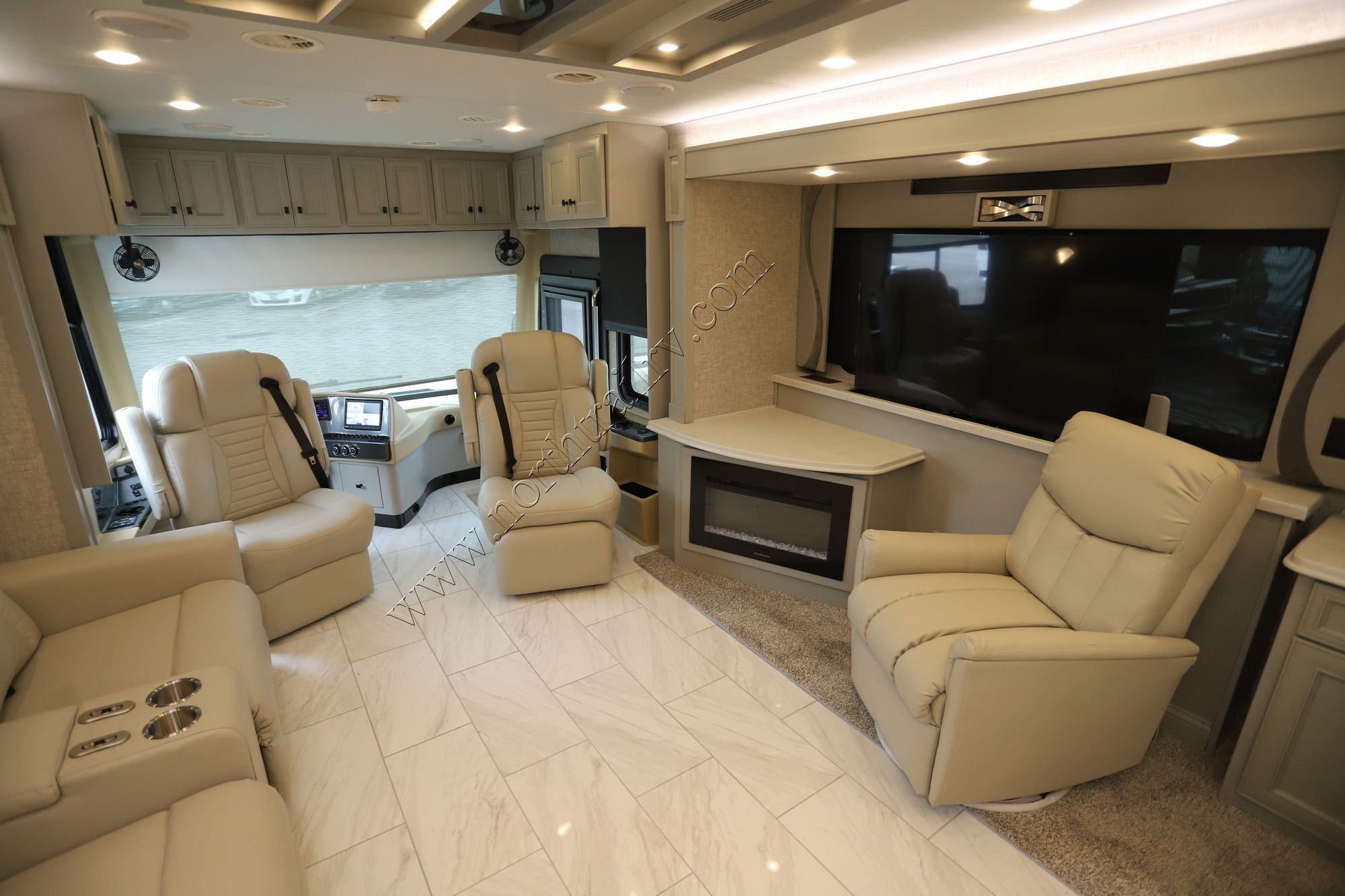 New 2025 Tiffin Motor Homes Phaeton 44OH Class A  For Sale