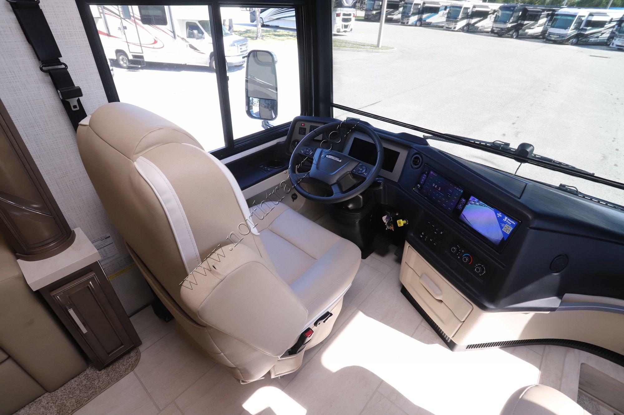 New 2025 Newmar Ventana 4369 Class A  For Sale