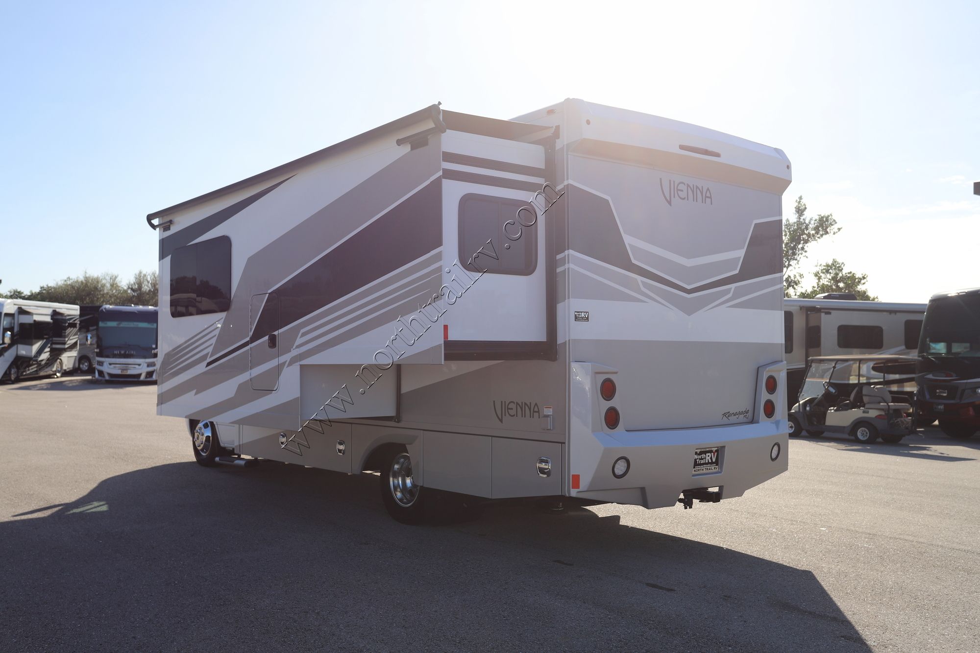 New 2025 Renegade Rv Vienna 25FWC Class C  For Sale