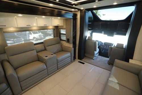 2025 Newmar Supreme Aire 4530