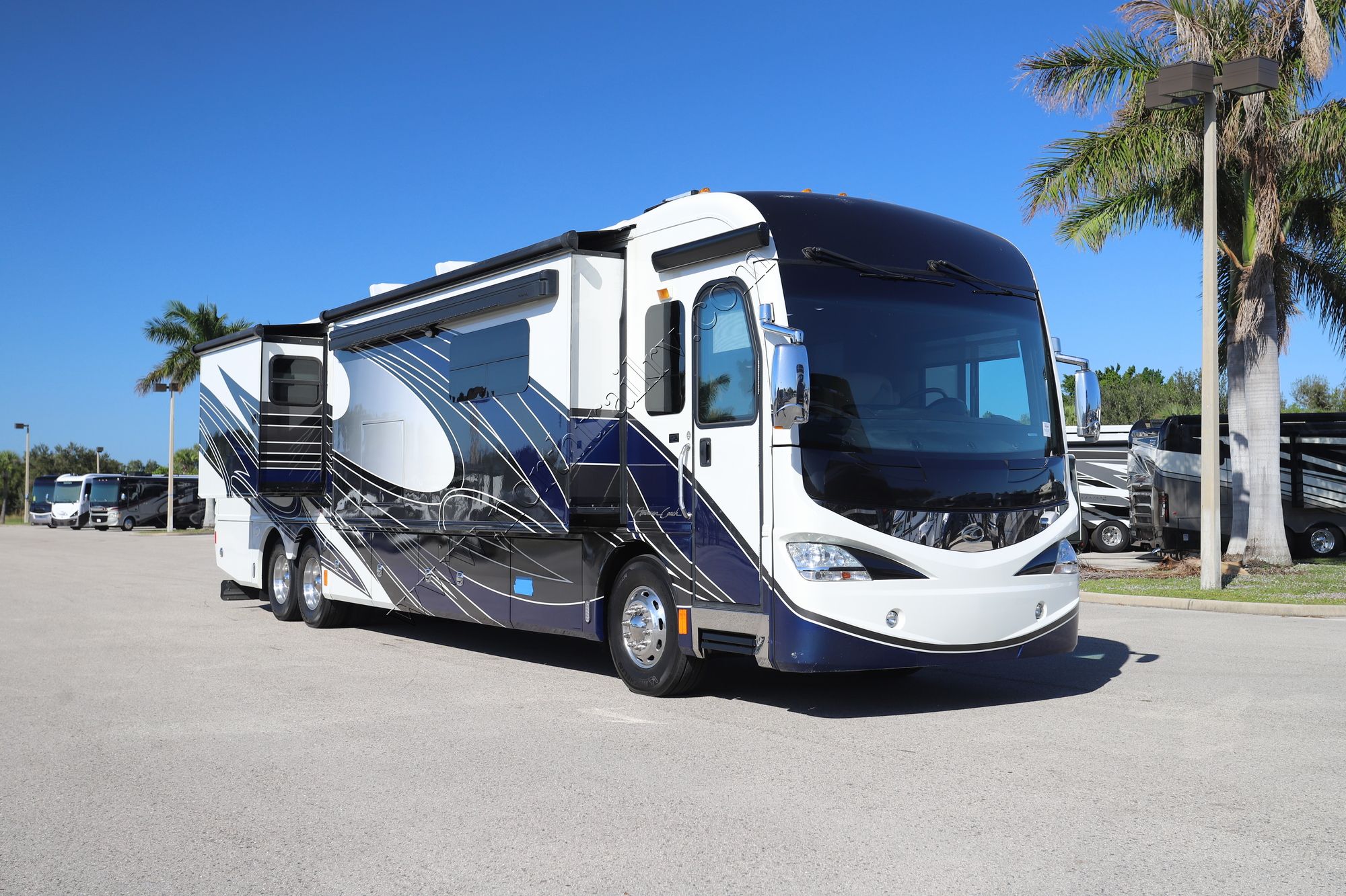 Used 2016 American Coach Revolution 42T Class A  For Sale