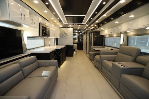 2025 Newmar Supreme Aire 4530