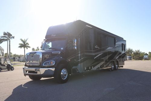 2025 Newmar Supreme Aire 4530