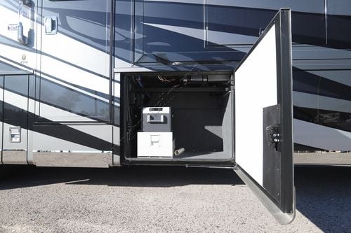 2025 Newmar Supreme Aire 4530