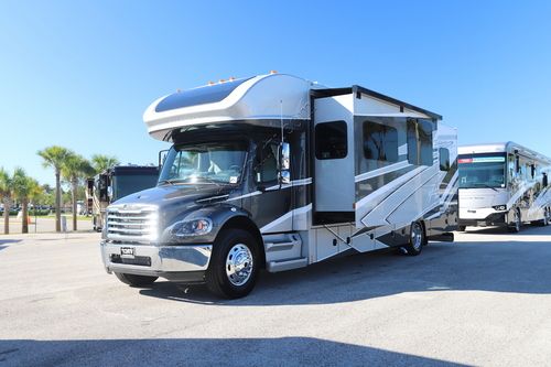 2025 Renegade Rv Valencia 36SB Super C