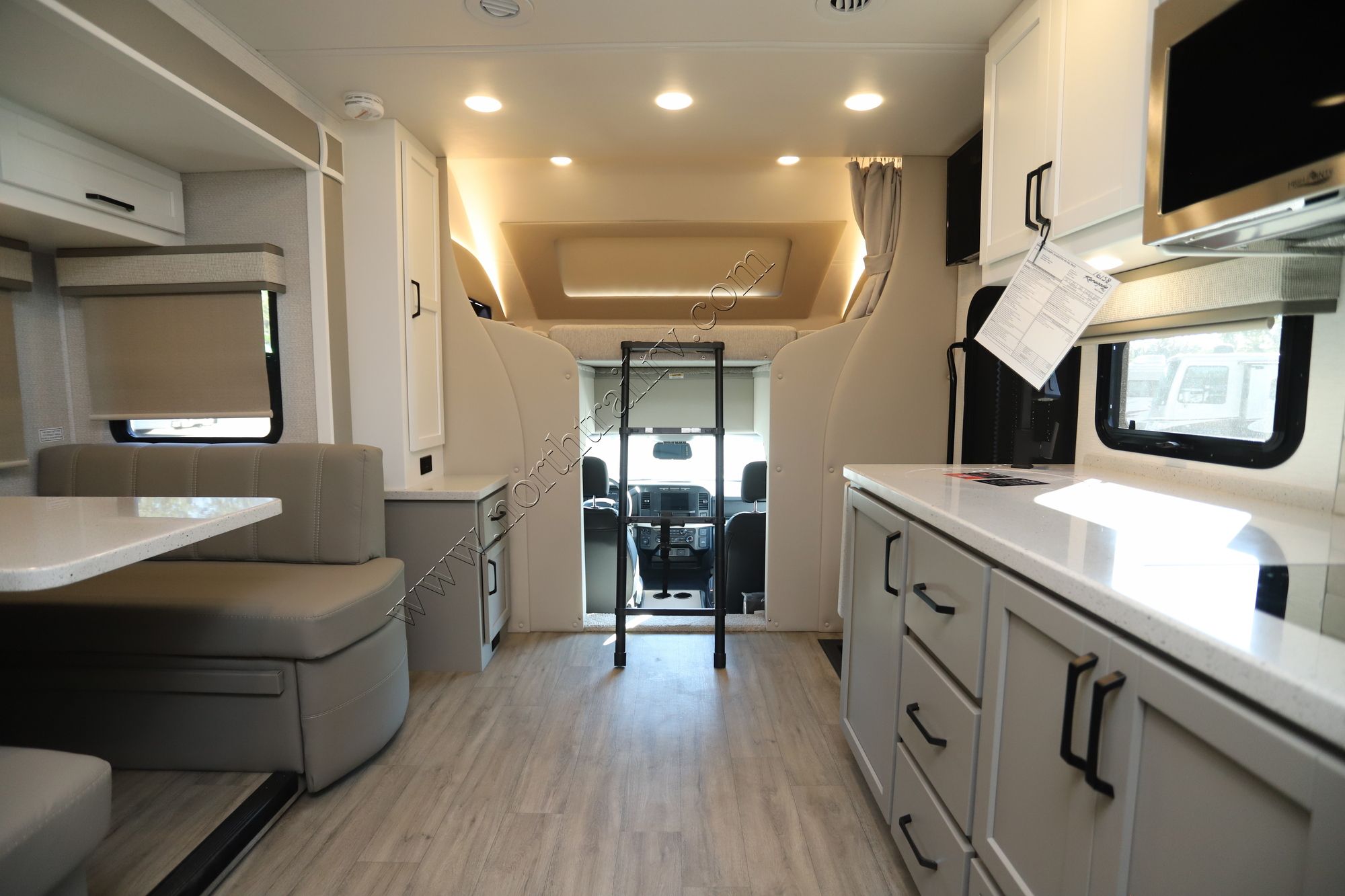 New 2025 Renegade Rv Veracruz 30VRM Super C  For Sale