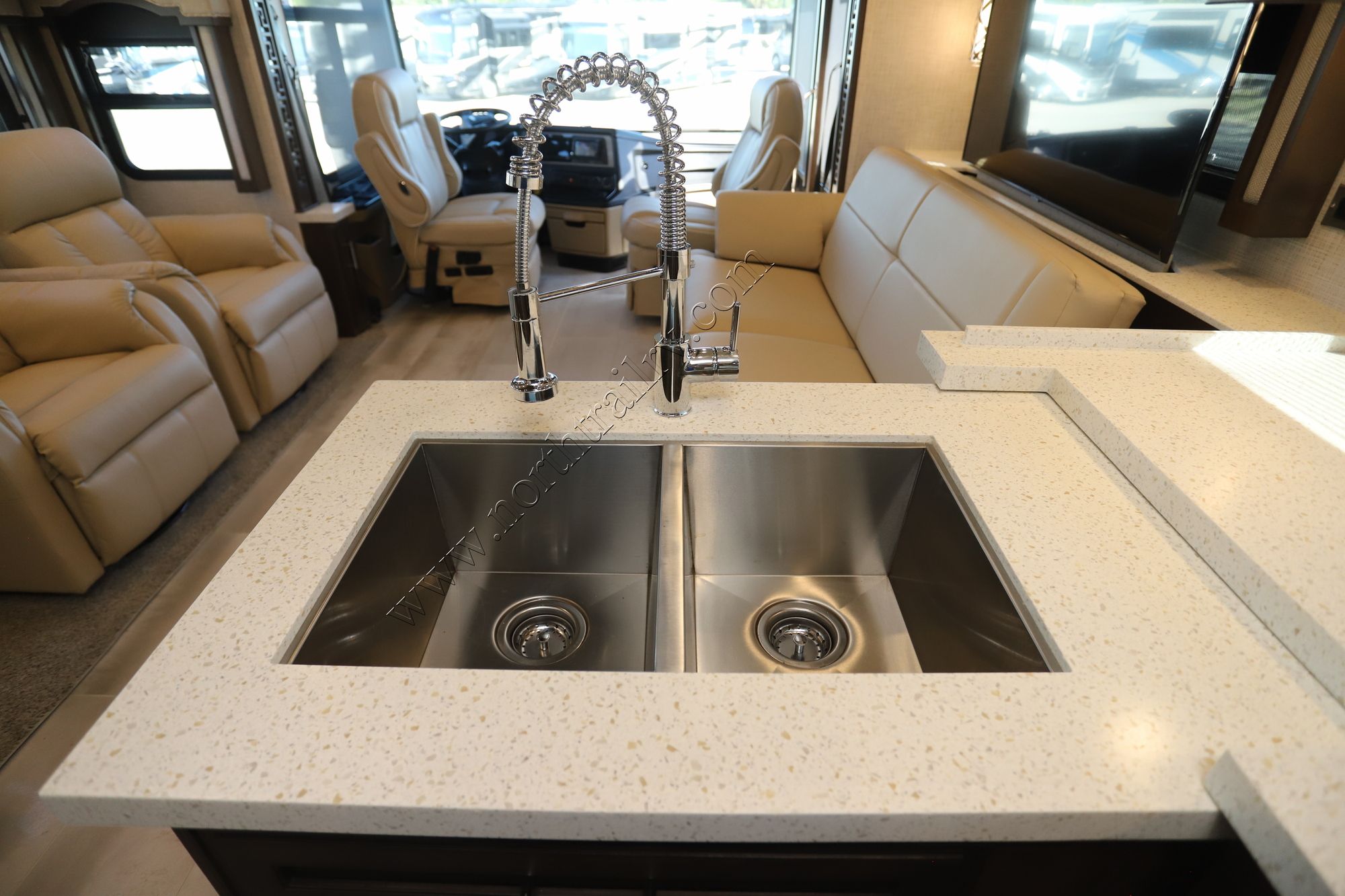 Used 2020 Newmar Ventana 3717 Class A  For Sale