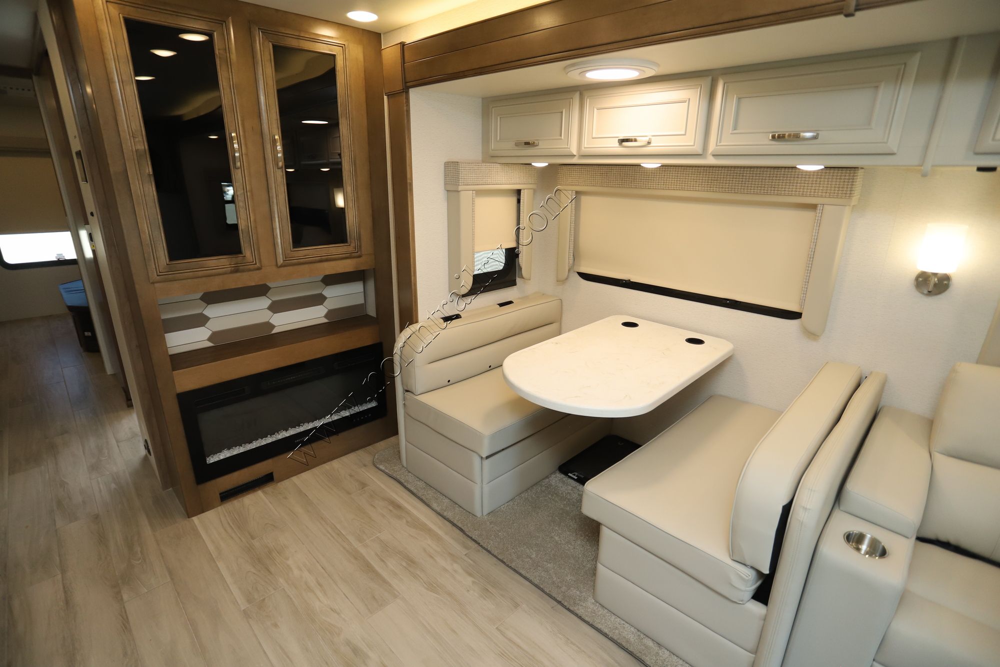 New 2025 Jayco Seneca Prestige 37M Super C  For Sale