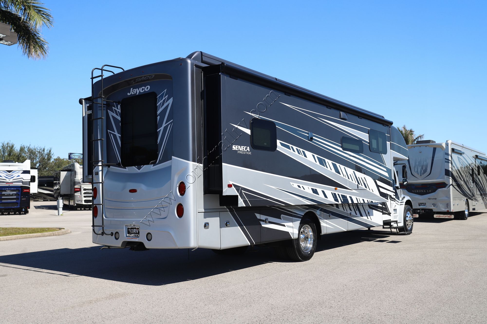 New 2025 Jayco Seneca Prestige 37M Super C  For Sale