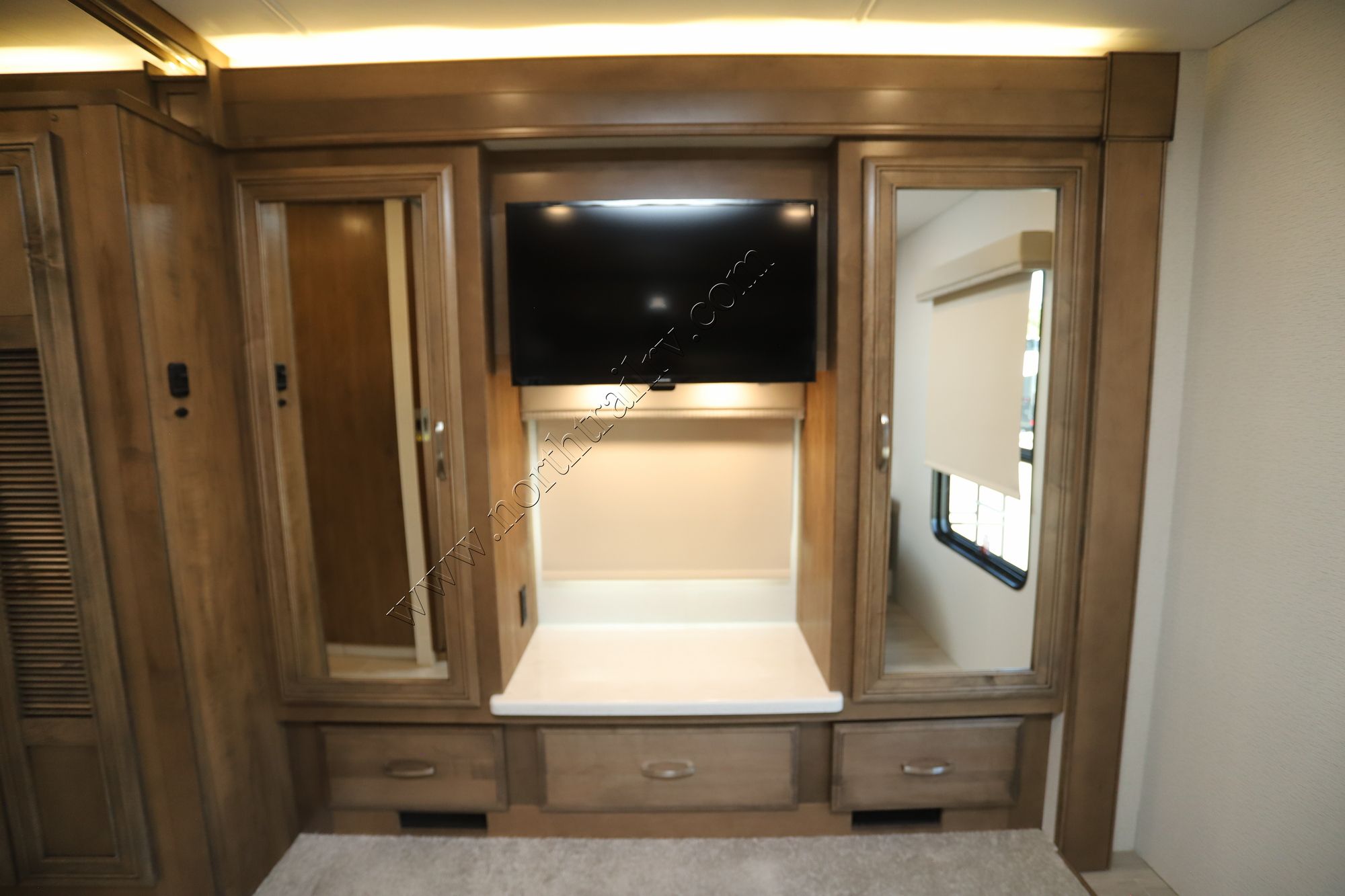 New 2025 Jayco Seneca Prestige 37M Super C  For Sale