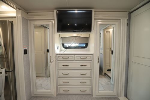 2024 Holiday Rambler Armada 40M