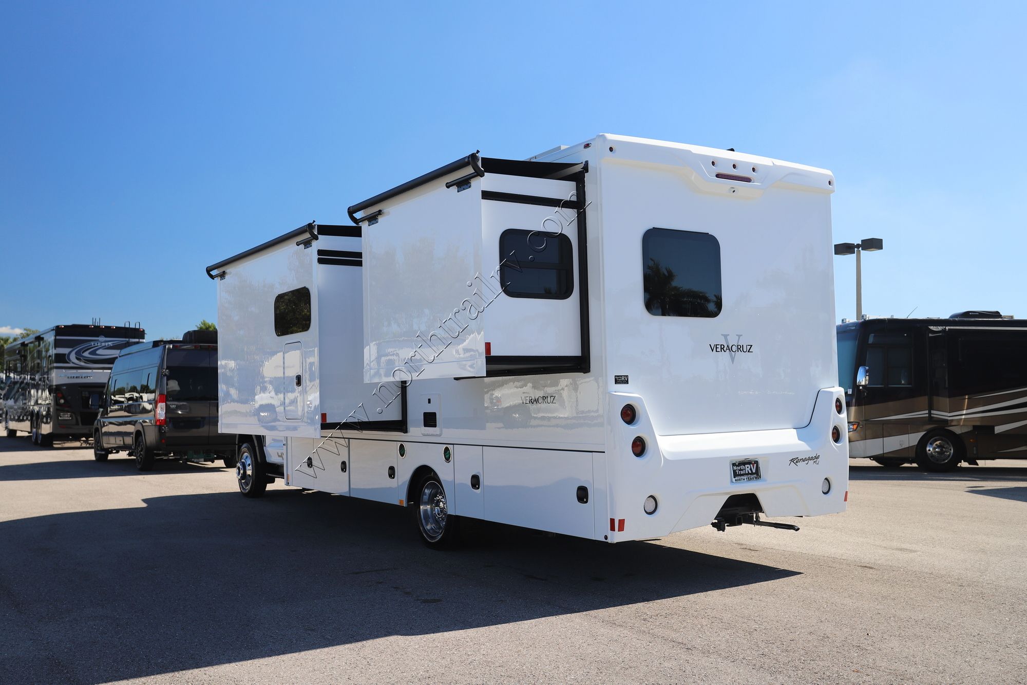 New 2025 Renegade Rv Veracruz 32VDS Super C  For Sale