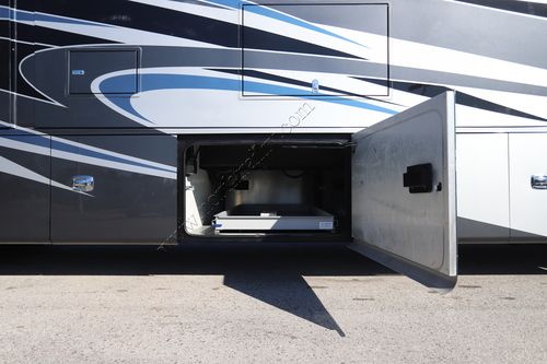 2020 Tiffin Motor Homes Phaeton 44OH