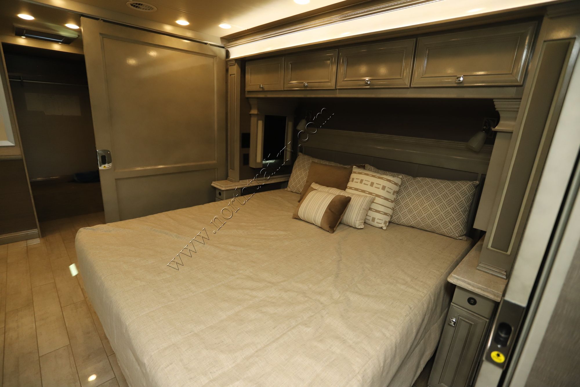 Used 2020 Tiffin Motor Homes Phaeton 44OH Class A  For Sale