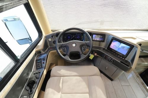 2020 Tiffin Motor Homes Phaeton 44OH