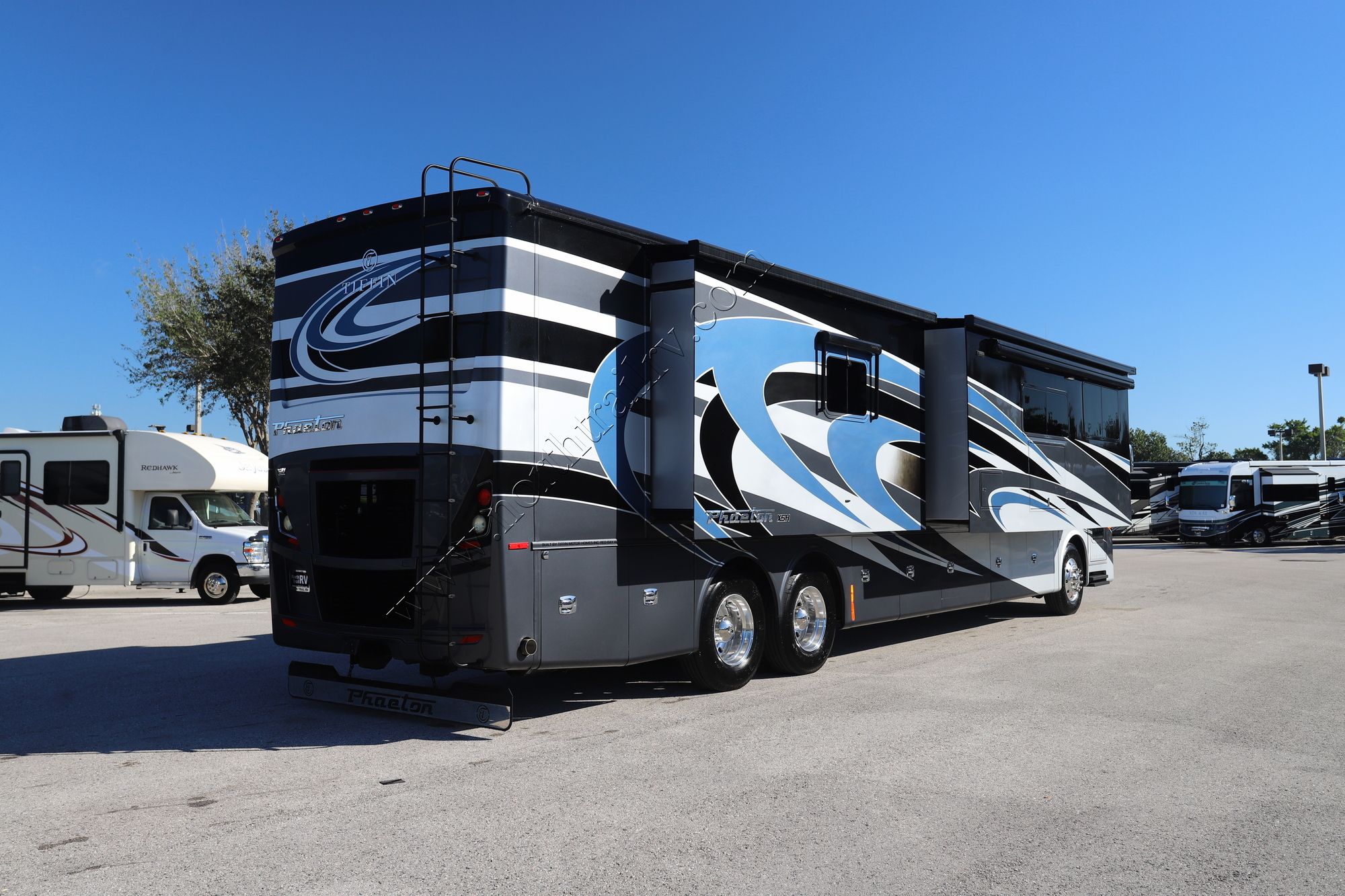 Used 2020 Tiffin Motor Homes Phaeton 44OH Class A  For Sale