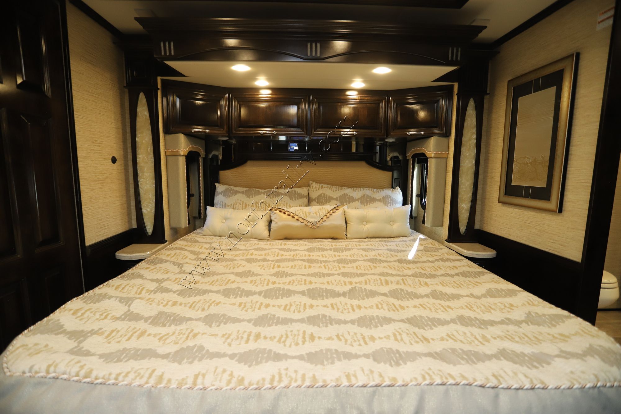 Used 2018 Newmar Mountain Aire 4047 Class A  For Sale