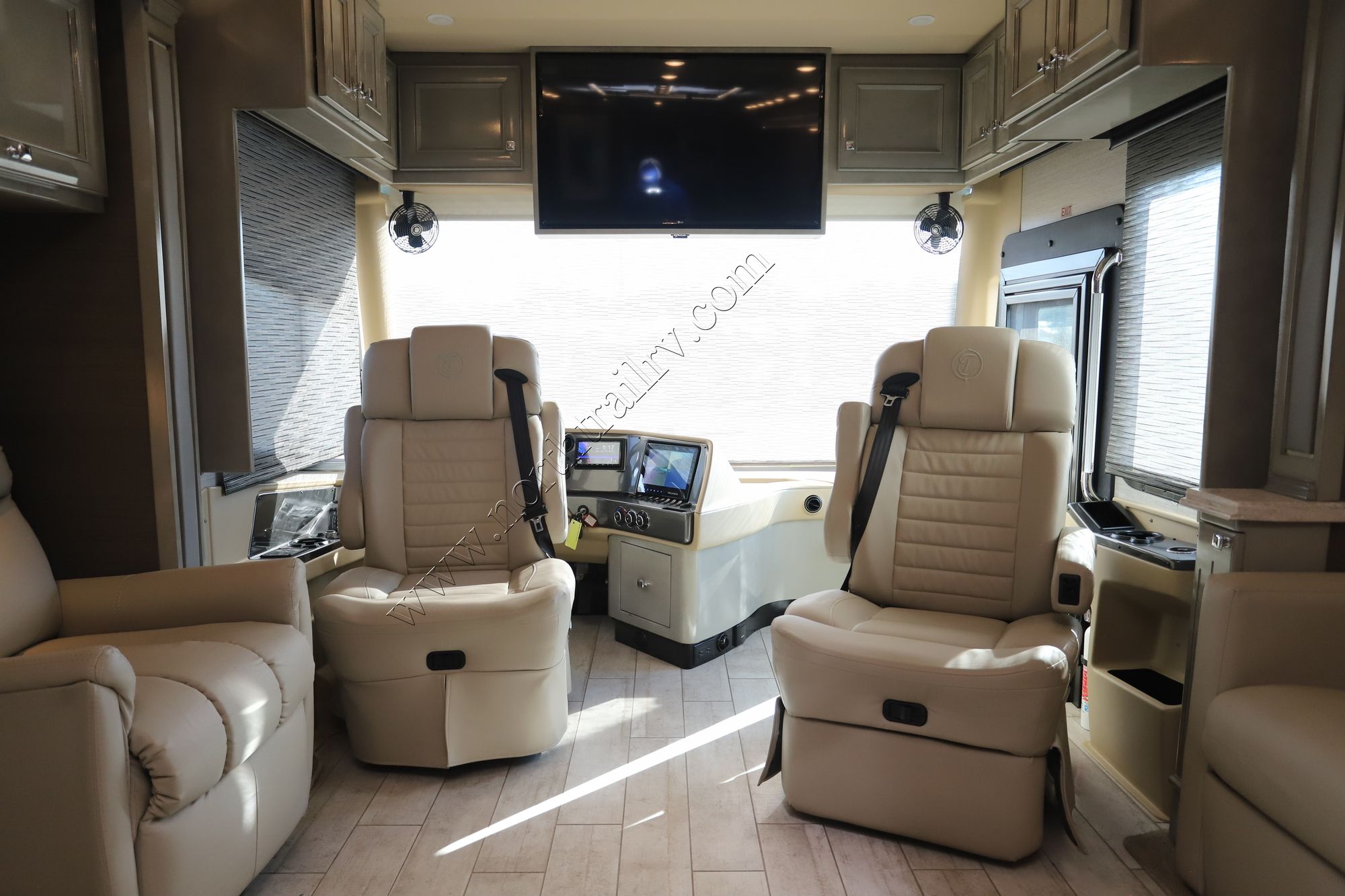 Used 2020 Tiffin Motor Homes Phaeton 44OH Class A  For Sale