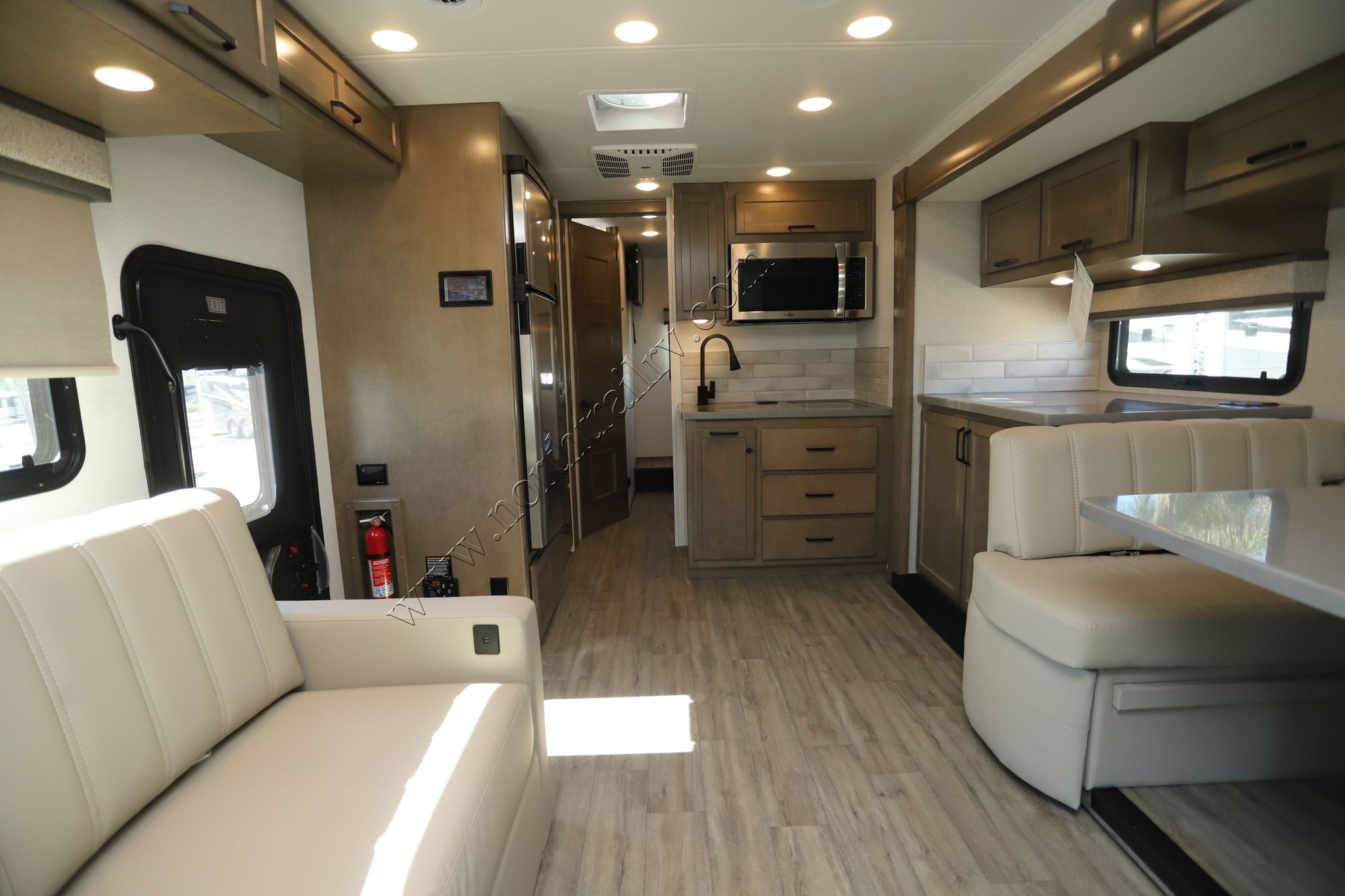 New 2025 Renegade Rv Veracruz 32VDS Super C  For Sale