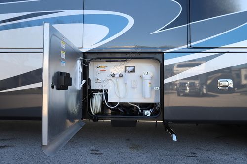 2020 Tiffin Motor Homes Phaeton 44OH