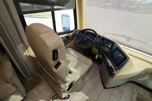 2020 Tiffin Motor Homes Phaeton 44OH