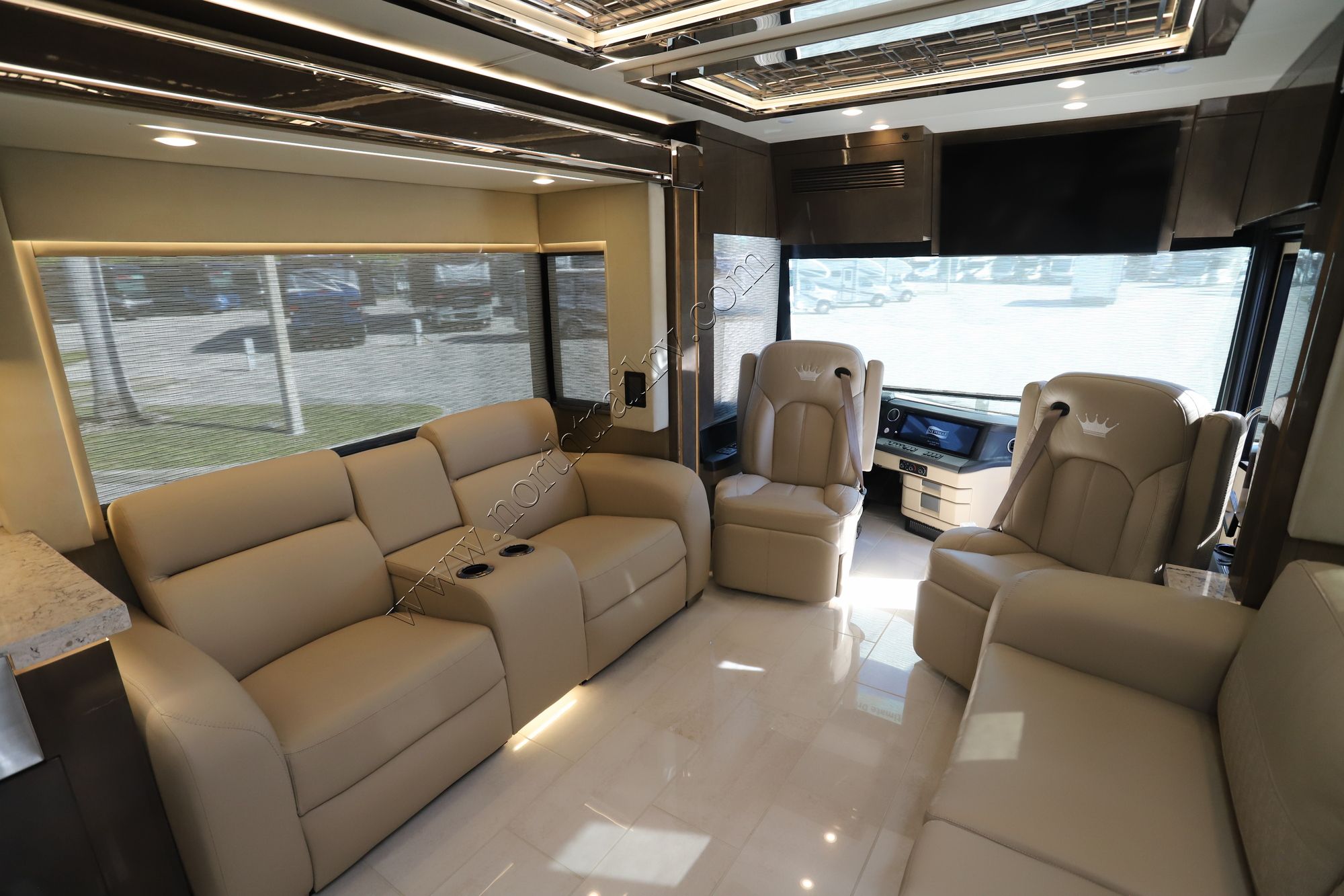 New 2025 Newmar King Aire 4521 Class A  For Sale