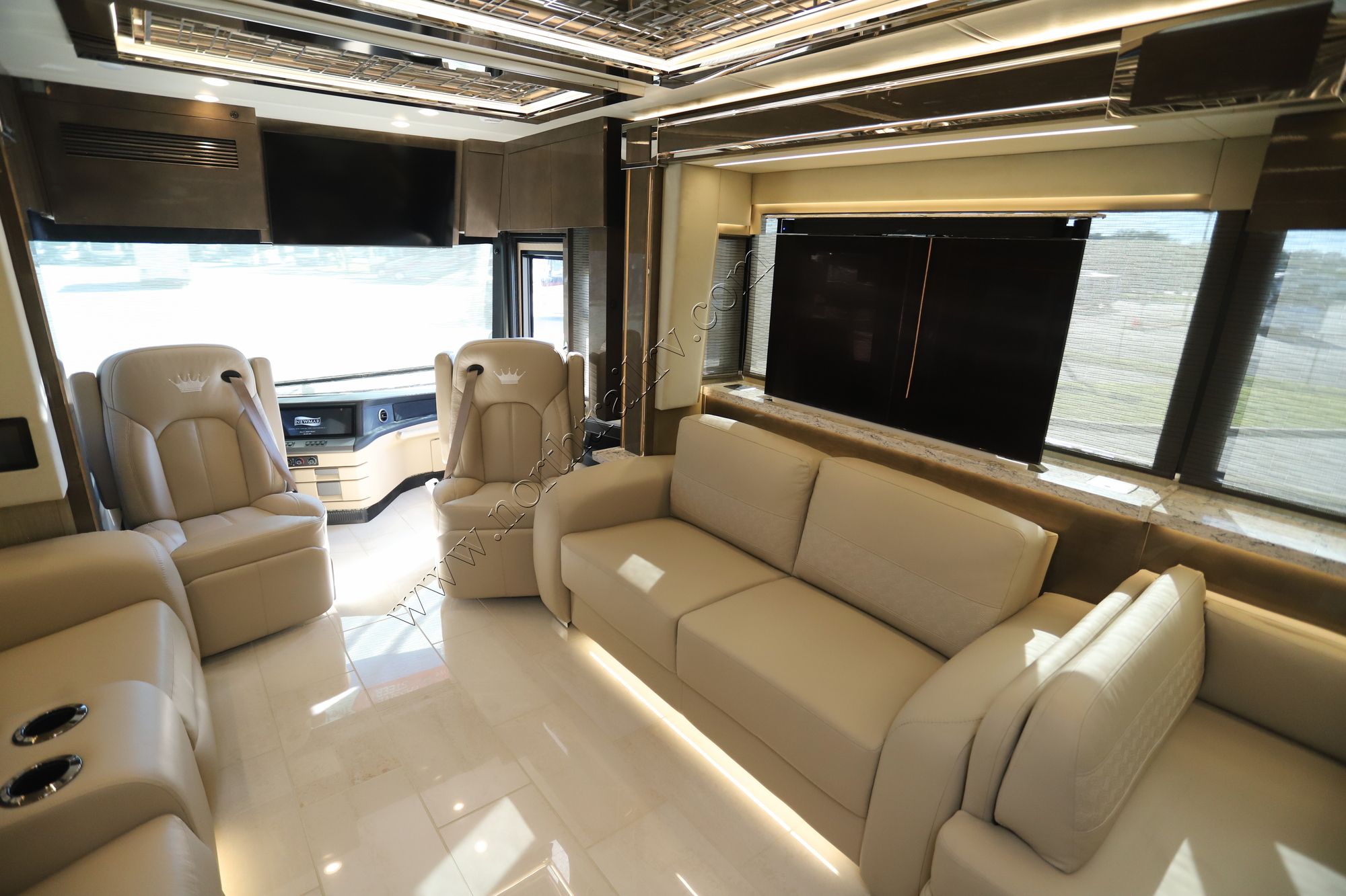 New 2025 Newmar King Aire 4521 Class A  For Sale