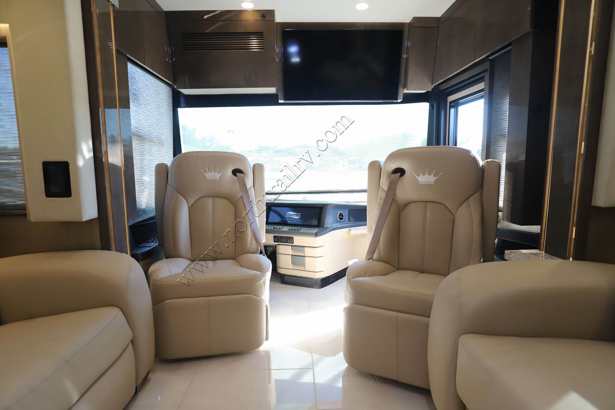 New 2025 Newmar King Aire 4521 Class A  For Sale