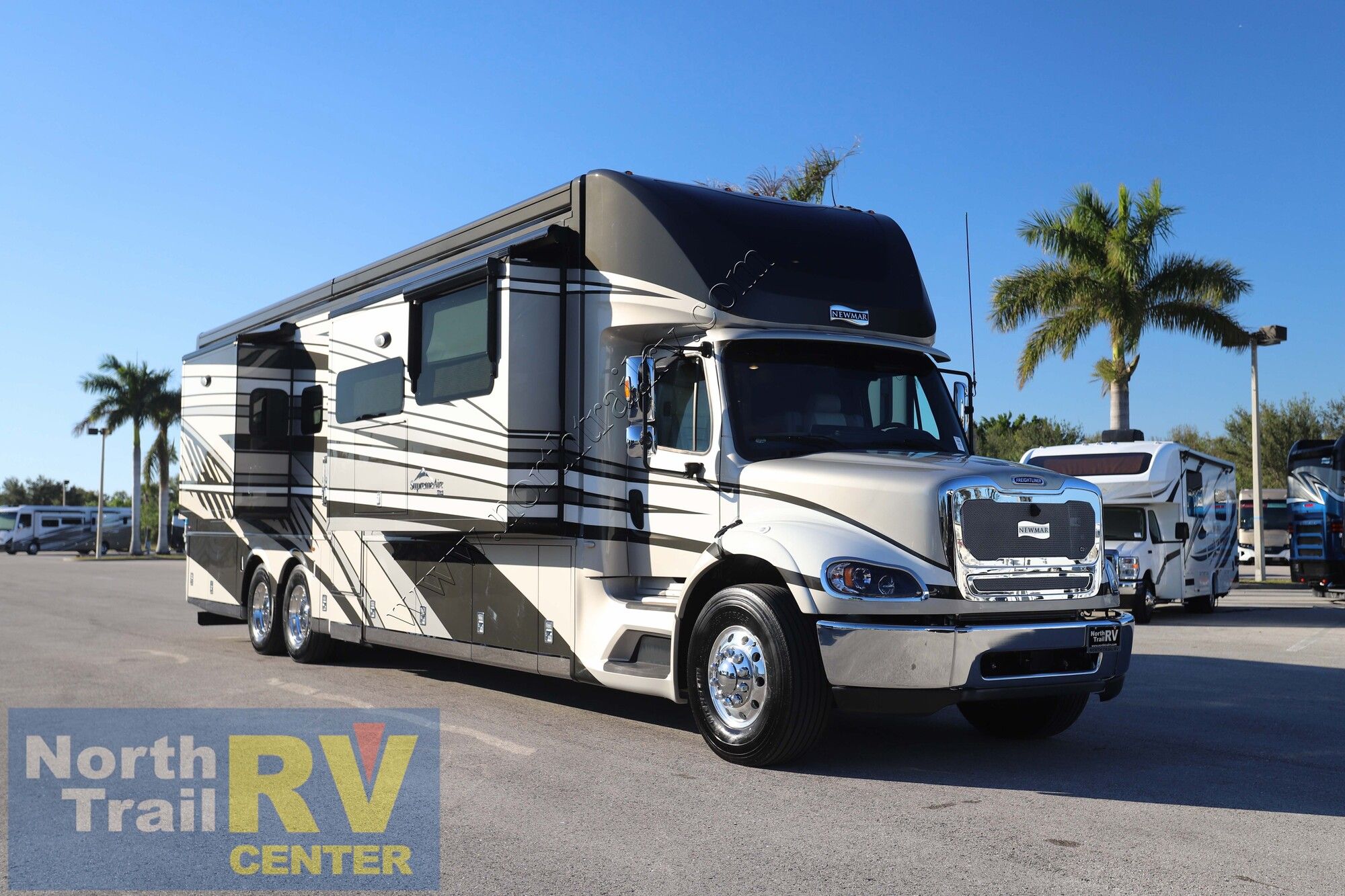 Used 2024 Newmar Supreme Aire 4530 Super C  For Sale