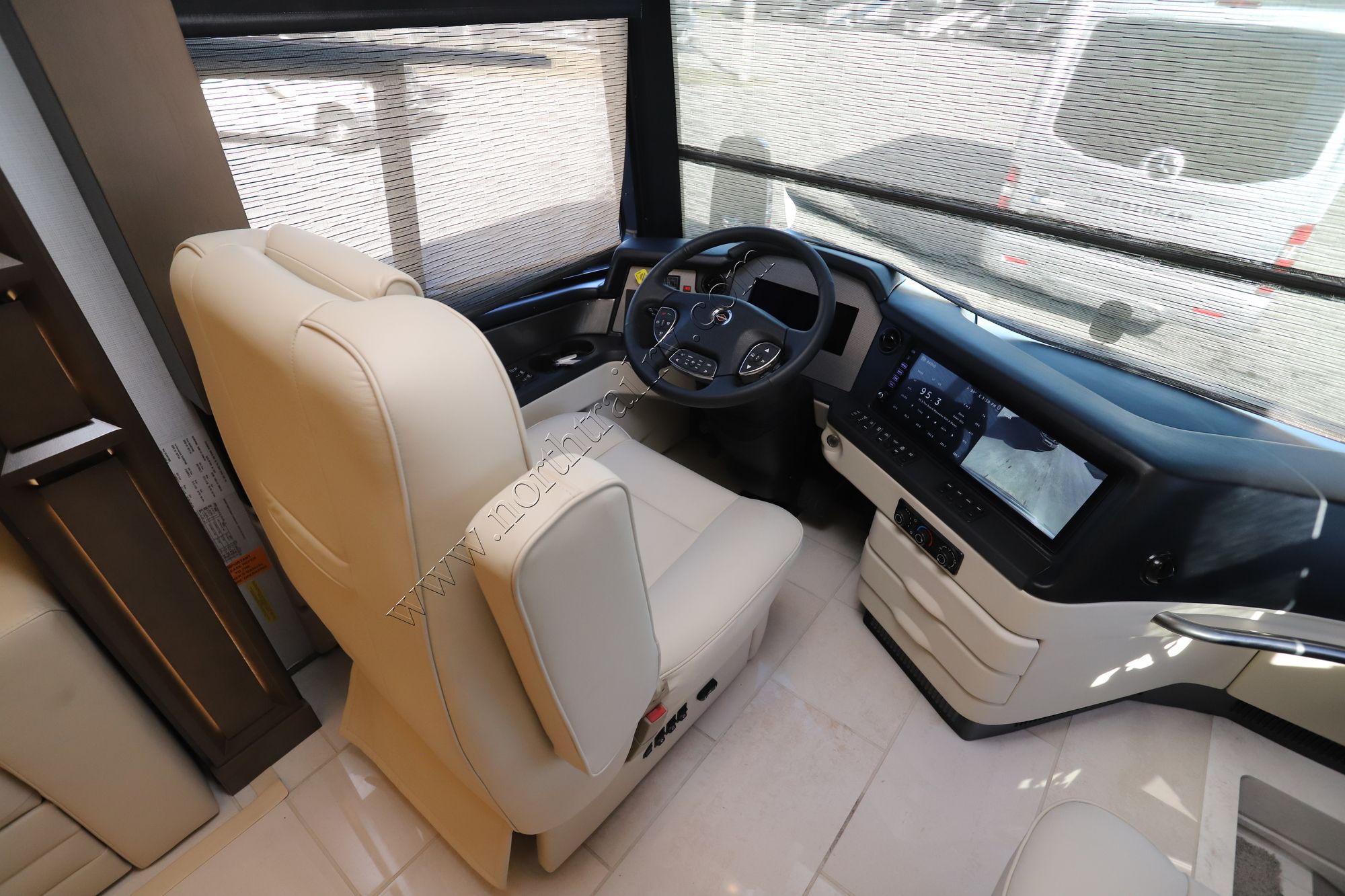 New 2025 Newmar Mountain Aire 4118 Class A  For Sale