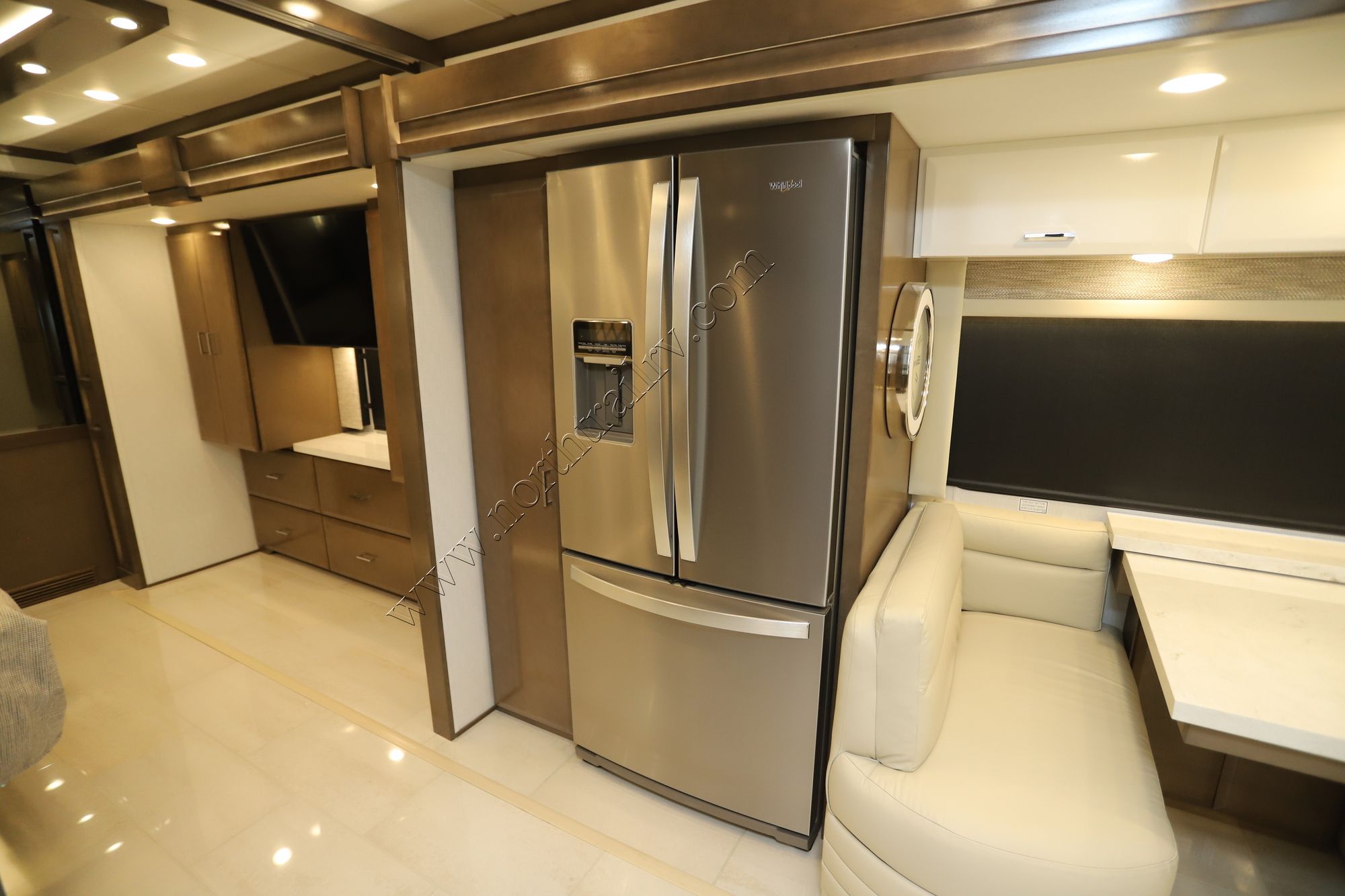 New 2025 Newmar Mountain Aire 4118 Class A  For Sale