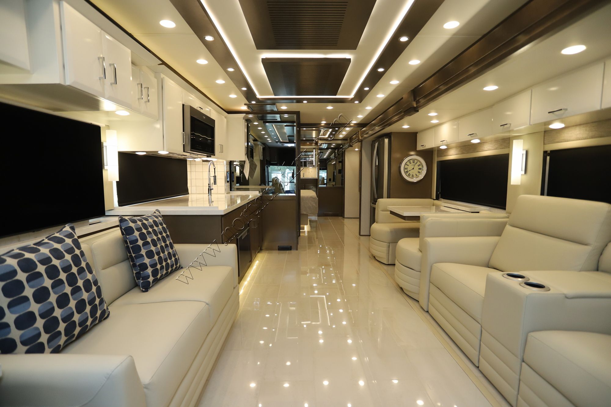 New 2025 Newmar Mountain Aire 4118 Class A  For Sale