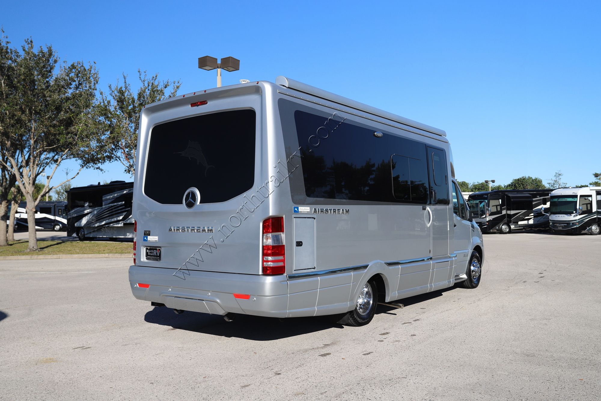 Used 2025 Airstream Atlas Tommy Bahama E-1 Class C  For Sale