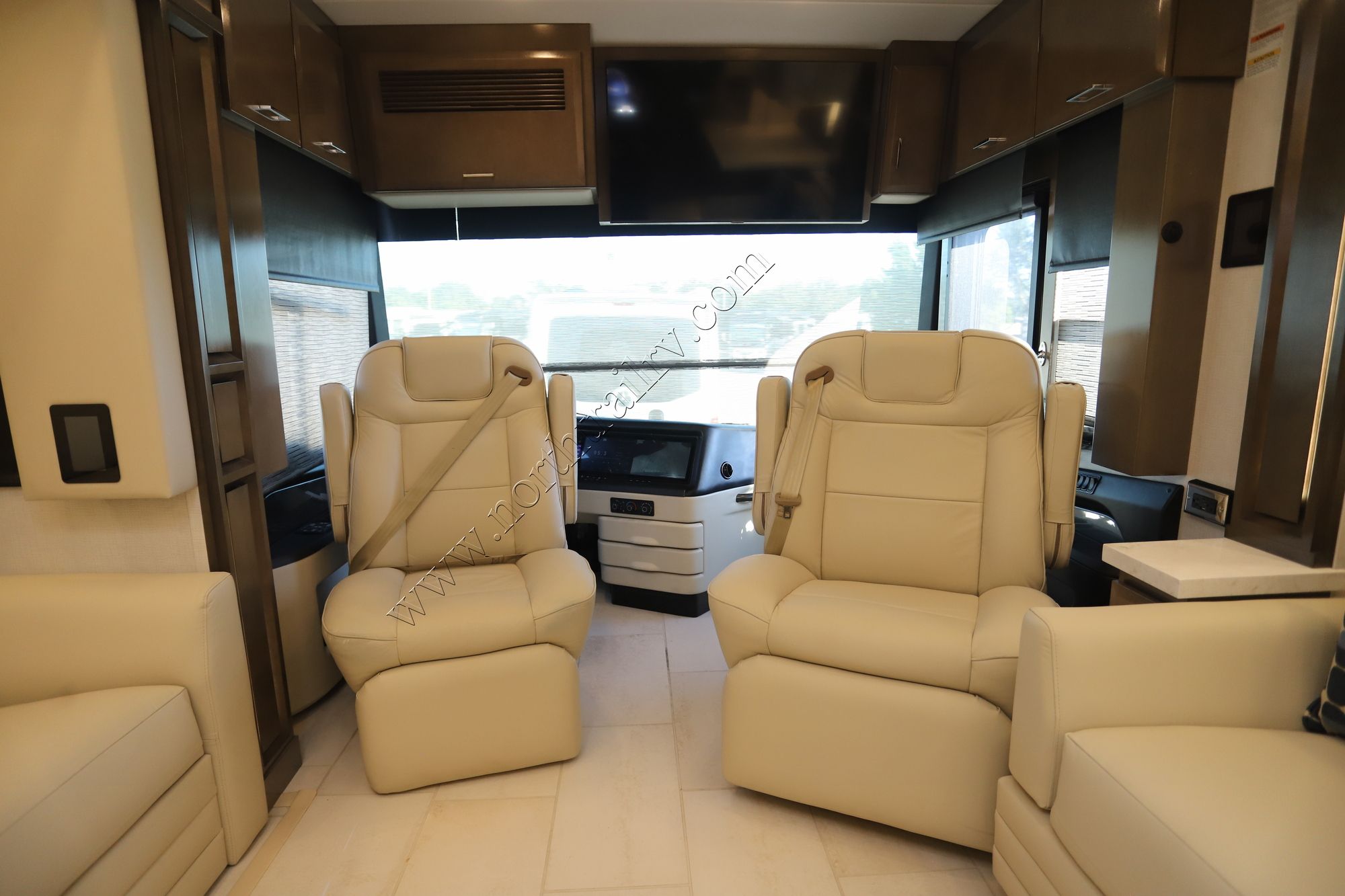 New 2025 Newmar Mountain Aire 4118 Class A  For Sale