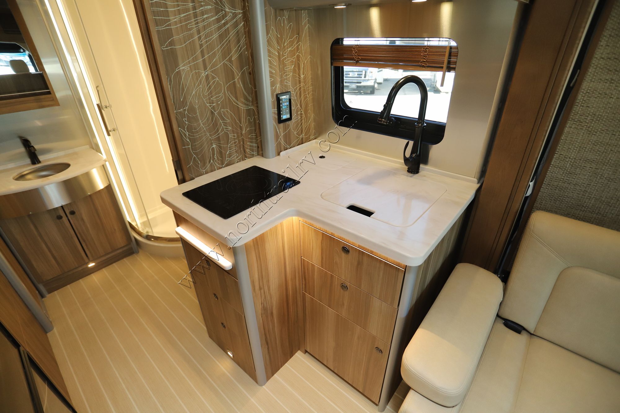 Used 2025 Airstream Atlas Tommy Bahama E-1 Class C  For Sale