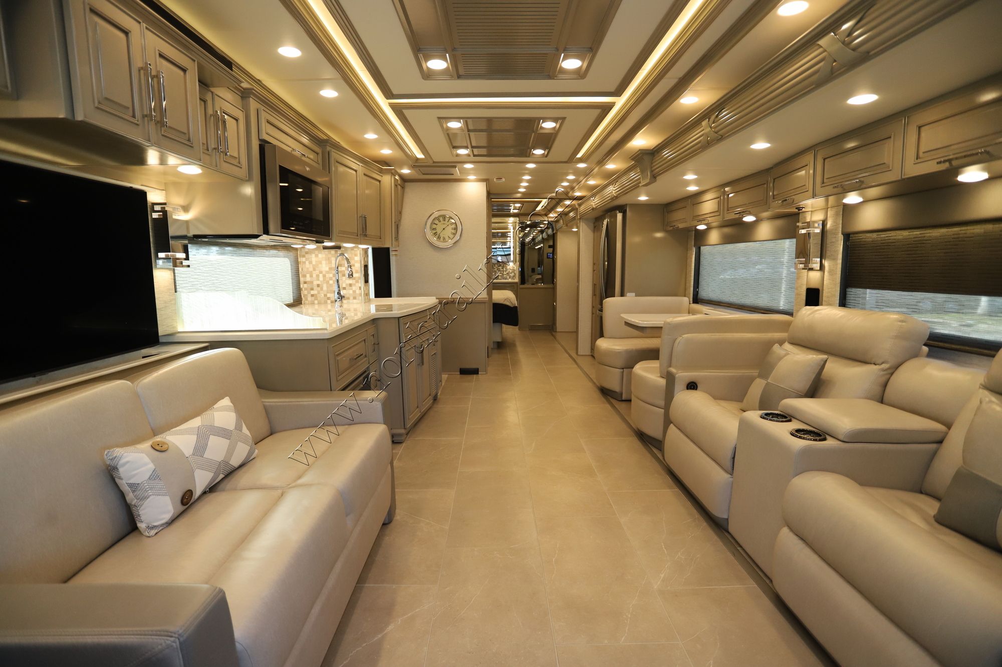 Used 2024 Newmar Supreme Aire 4530 Super C  For Sale