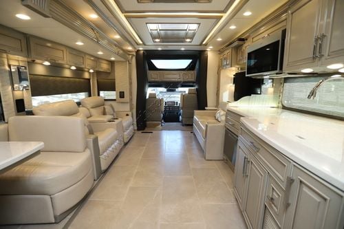 2024 Newmar Supreme Aire 4530