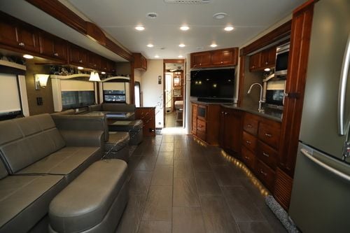 2017 Renegade Rv Verona Le 40LRB