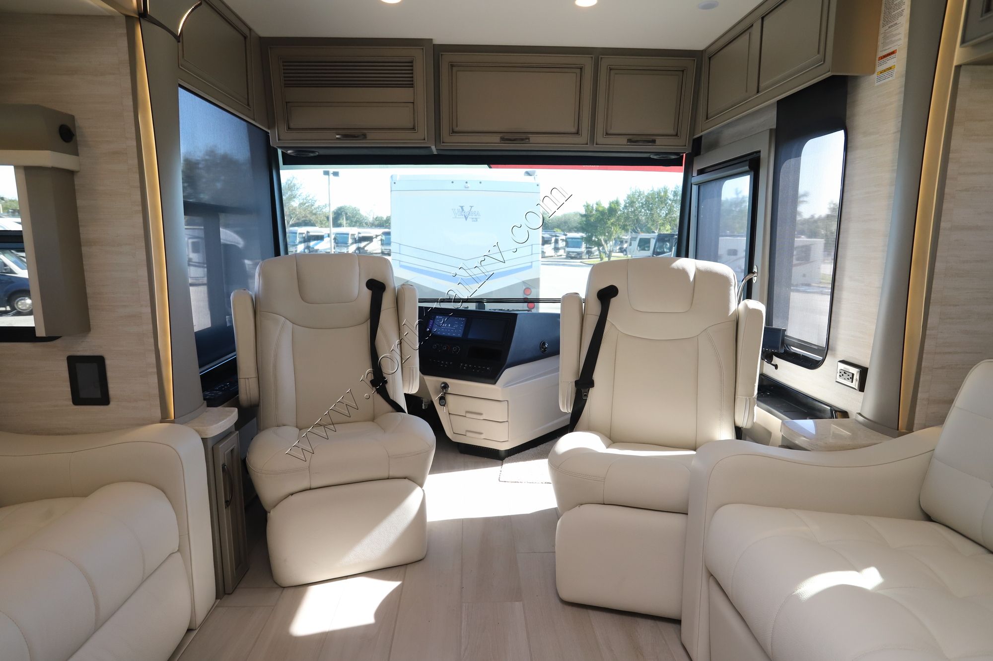 New 2025 Newmar Dutch Star 4325 Class A  For Sale