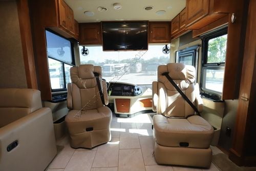 2017 Tiffin Motor Homes Phaeton 40AH