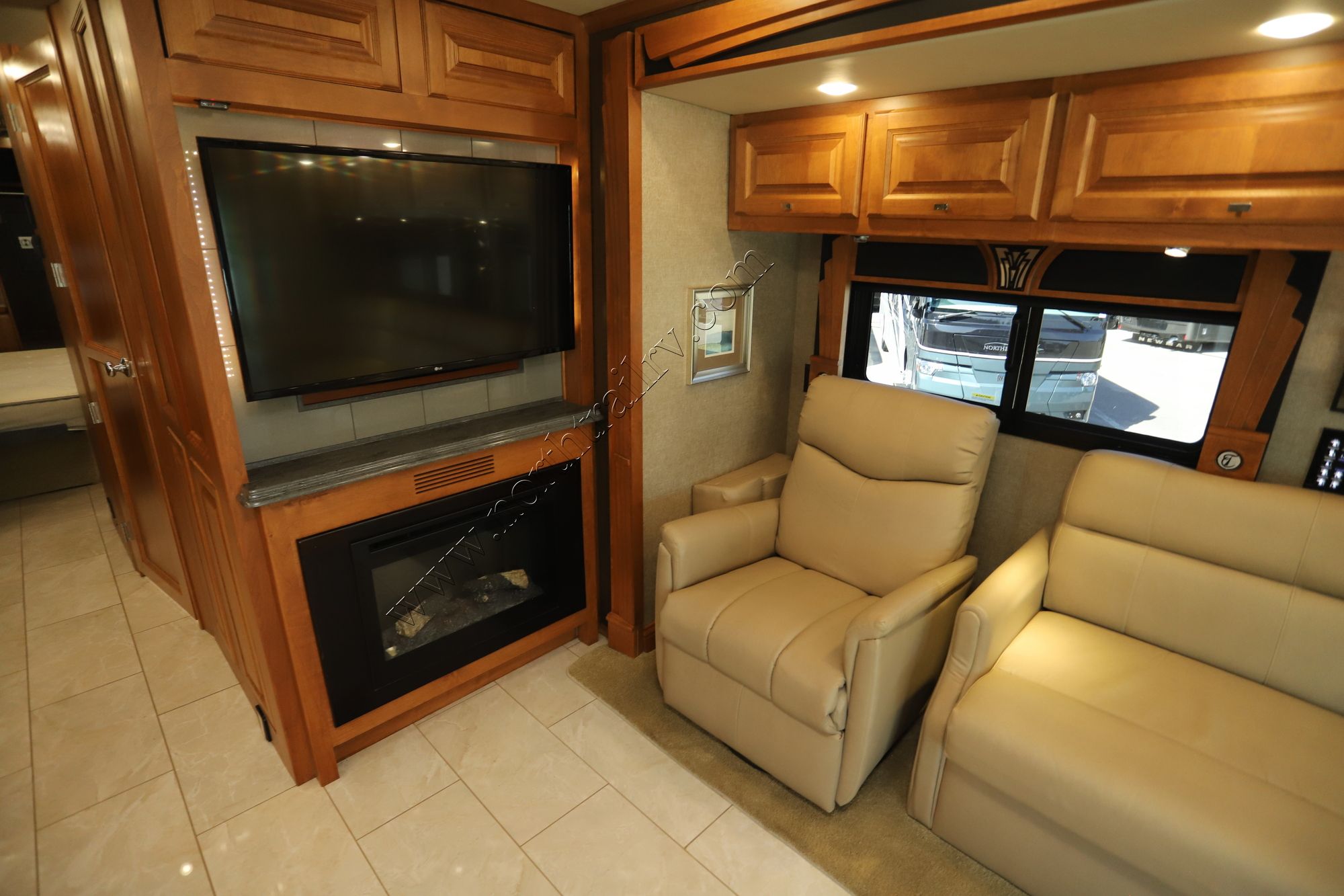 Used 2017 Tiffin Motor Homes Phaeton 40AH Class A  For Sale