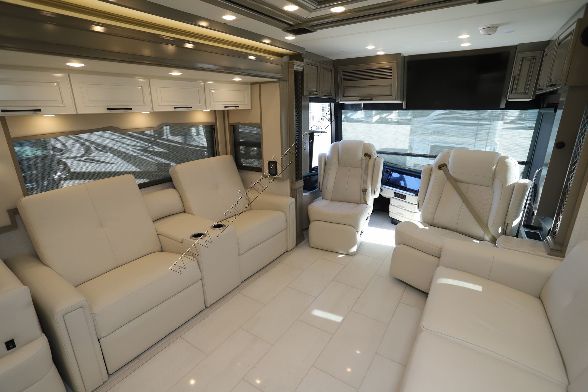 New 2025 Newmar London Aire 4551 Class A  For Sale