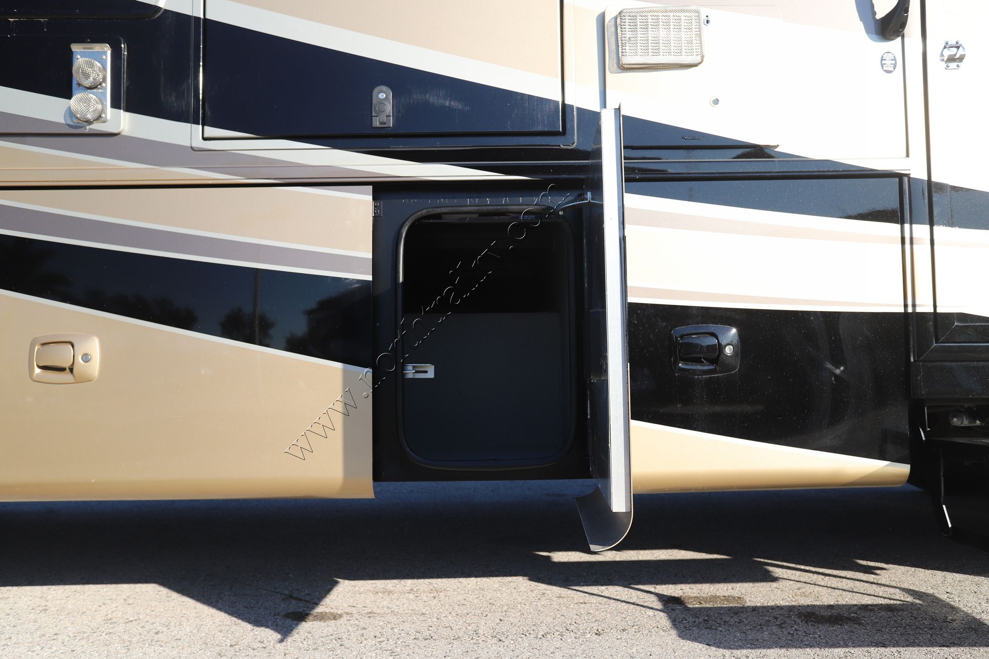 Used 2019 Tiffin Motor Homes Allegro 32SA Class A  For Sale