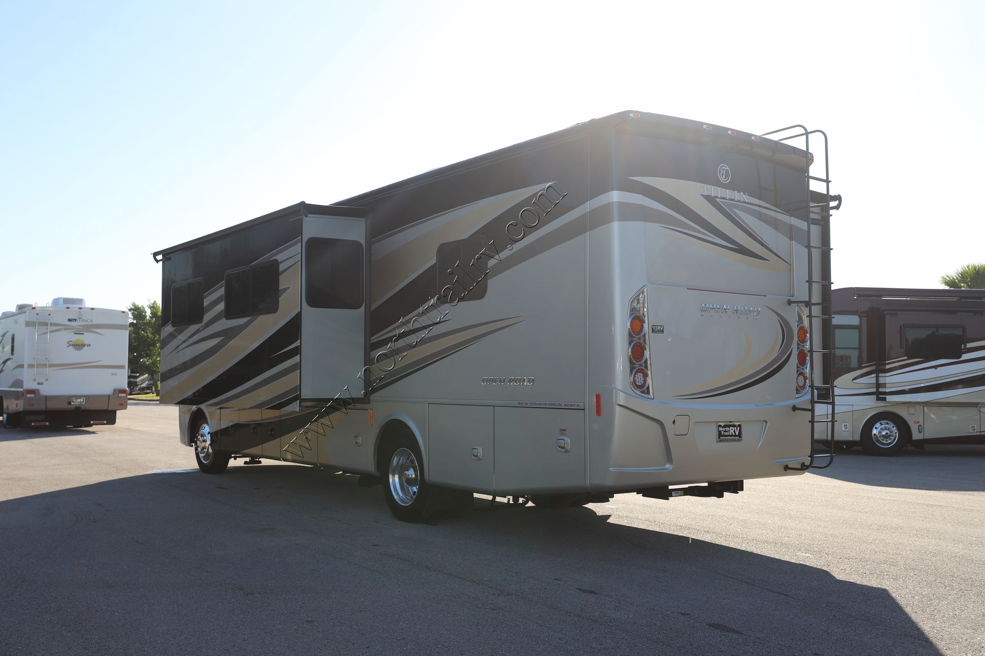 Used 2019 Tiffin Motor Homes Allegro 32SA Class A  For Sale